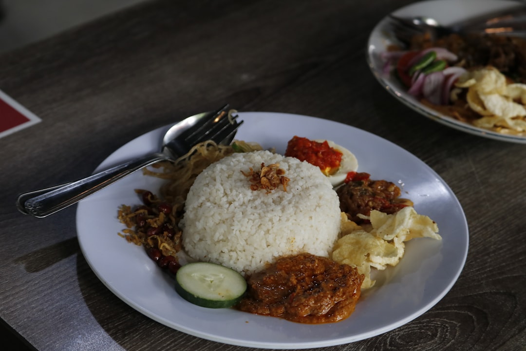 Rahasia Ayam Goreng Tepung Kriuk Anti Gagal ala Resto Indonesia Simple